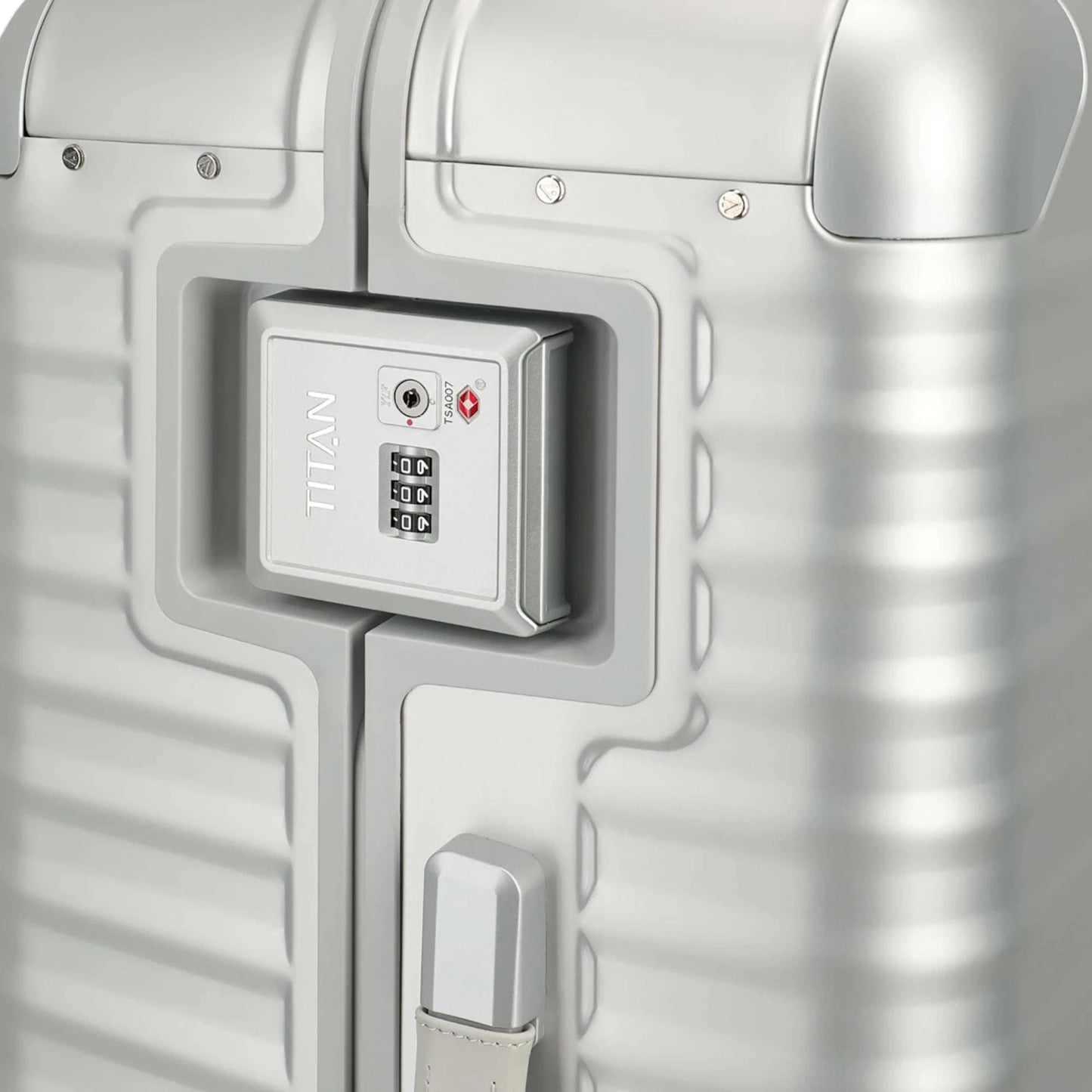 TITAN ETERNITY 4-Rollen-Trolley aus Aluminium L 75 cm -silver KOFFER-PLUS.COM