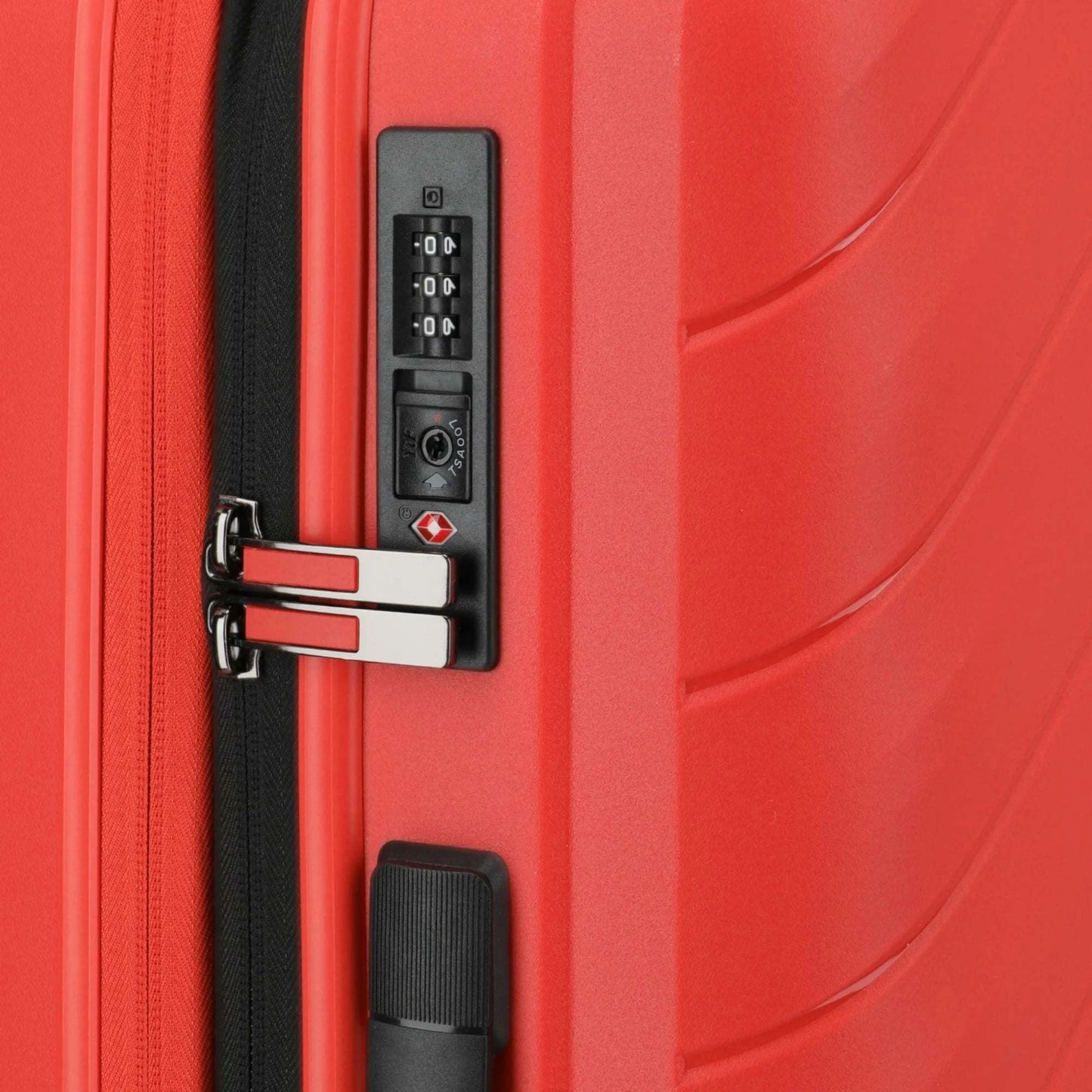 Travelite Burano 4-Rollen-Koffer M 66 cm -raspberry KOFFER-PLUS.COM