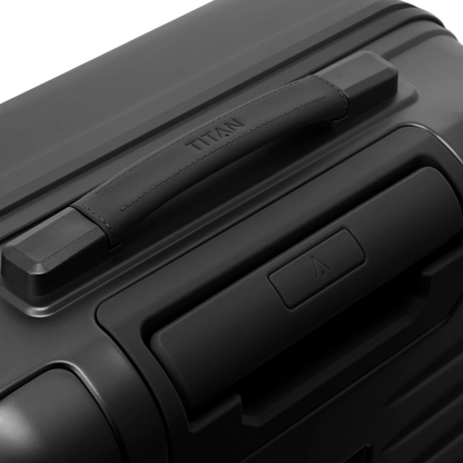 TITAN ETERNITY 4-Rollen-Trolley aus Aluminium M+ 69 cm -black KOFFER-PLUS.COM