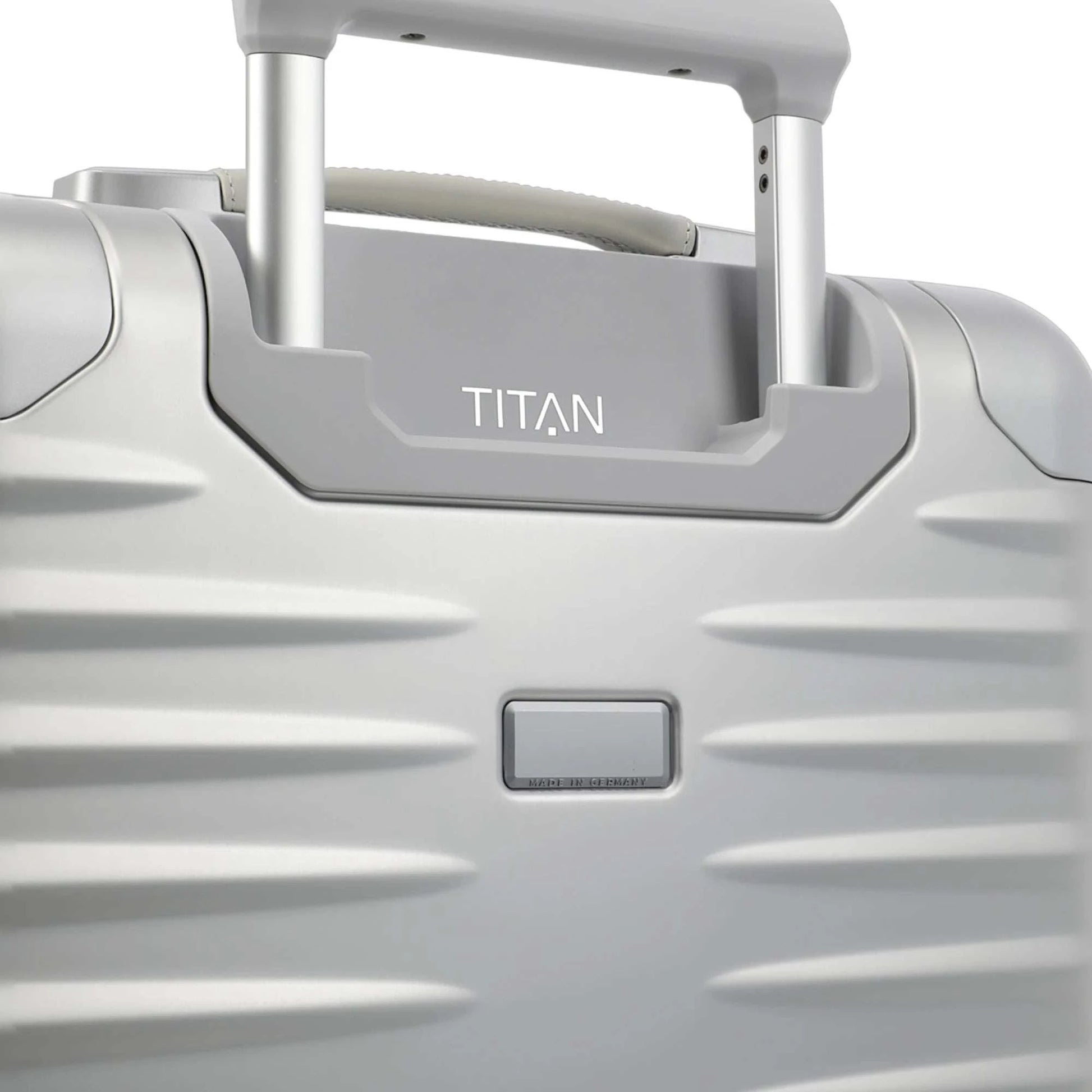 TITAN ETERNITY 4-Rollen-Trolley aus Aluminium M+ 69 cm -silver KOFFER-PLUS.COM