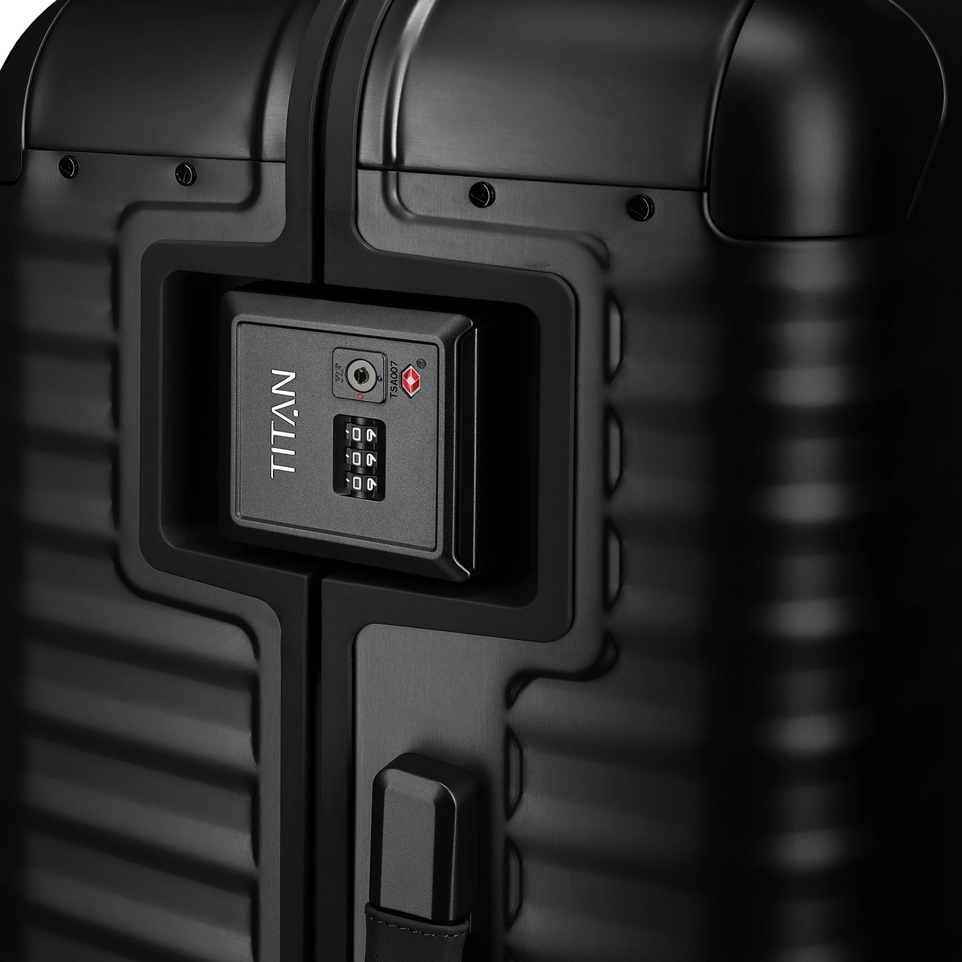TITAN ETERNITY 4-Rollen-Trolley aus Aluminium L 75 cm -Black KOFFER-PLUS.COM