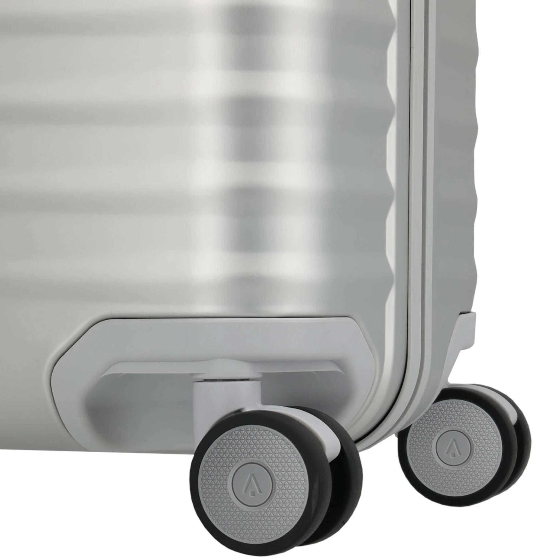 TITAN ETERNITY 4-Rollen-Kabinentrolley aus Aluminium 55 cm -silver KOFFER-PLUS.COM
