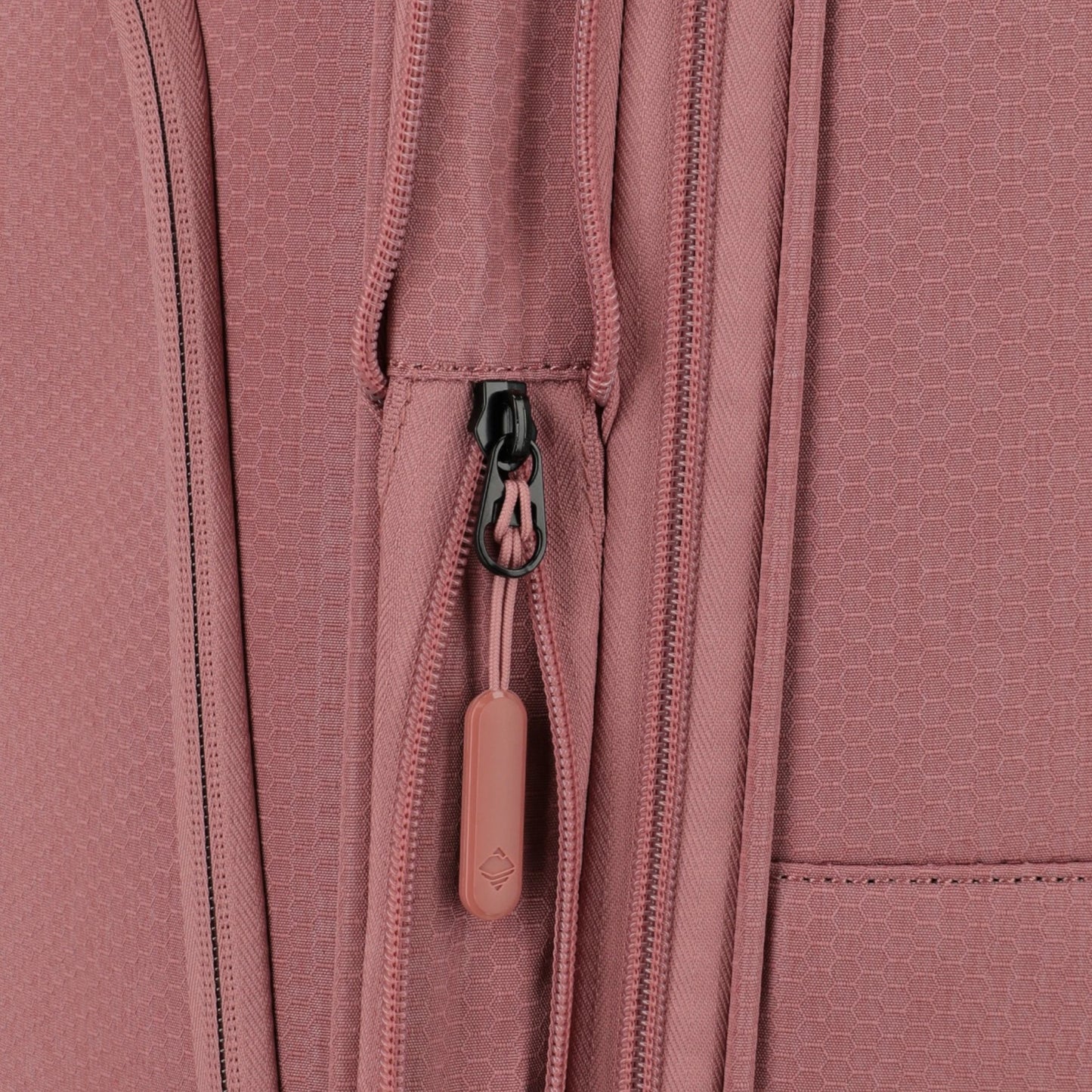 Travelite Kick Off 4-Rollen-Trolley M erw. 67 cm -Rose