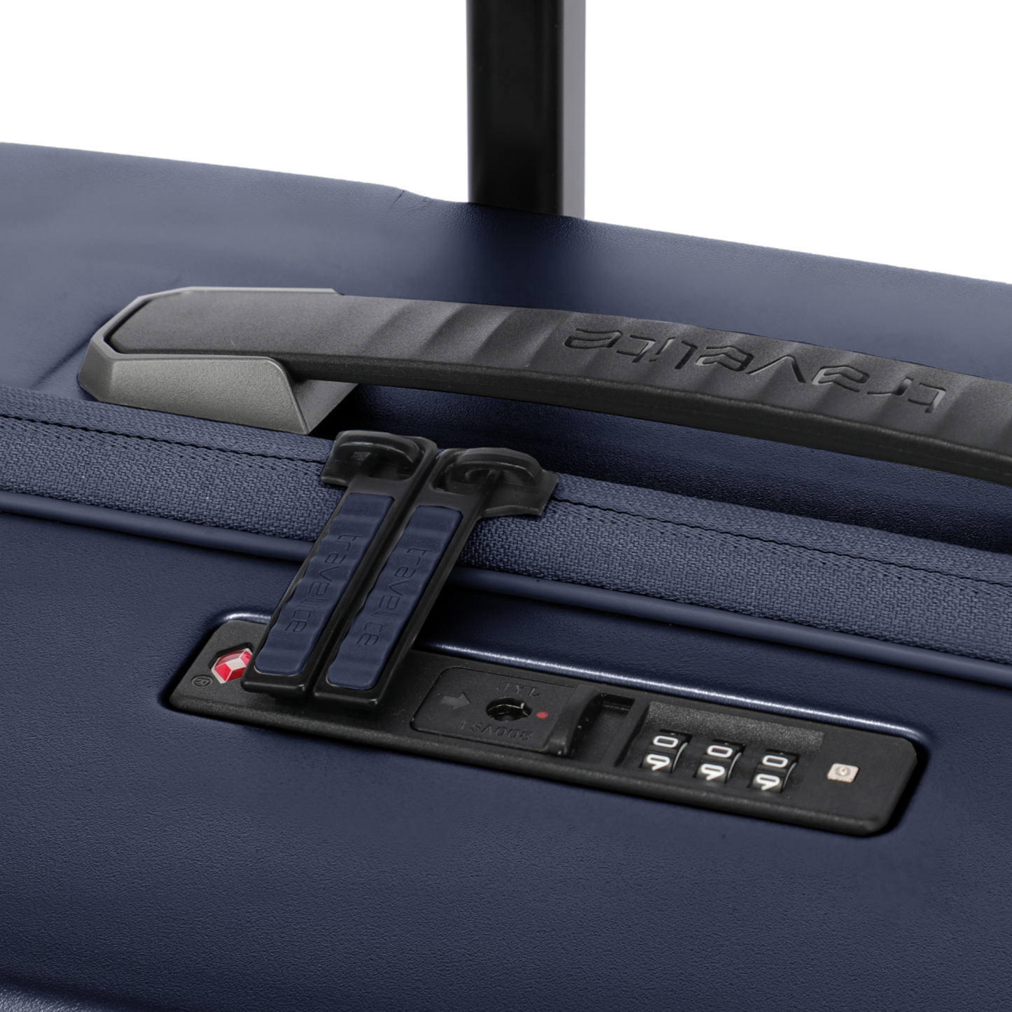 Travelite Millennium 4-Rollen-Koffer M 67 cm erw. -navy KOFFER-PLUS.COM