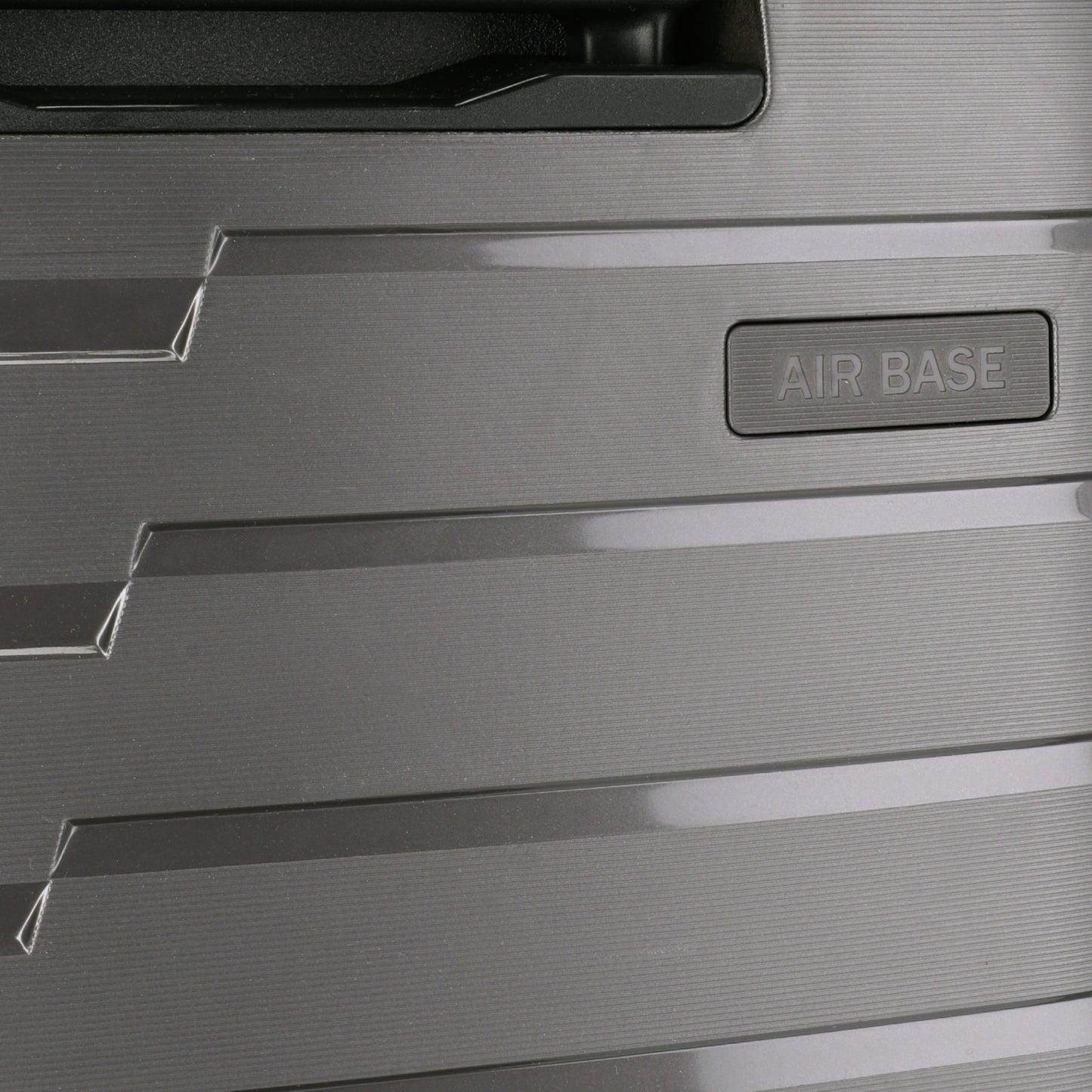 Travelite Air Base 4-Rollen-Kabinentrolley S Slim 55 cm -Anthrazit KOFFER-PLUS.COM