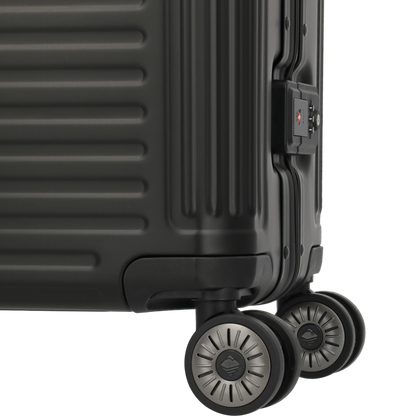 Travelite Next 4-Rollen-Trolley aus Aluminium 67 cm -Schwarz KOFFER-PLUS.COM