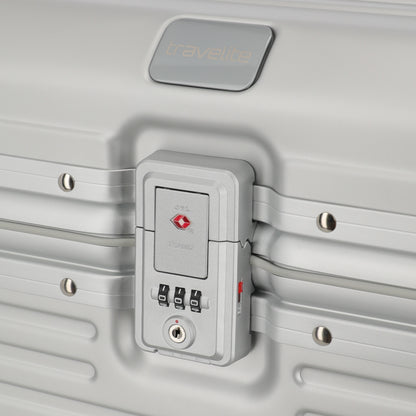 Travelite Next Beautycase aus Aluminium 38 cm -Silber KOFFER-PLUS.COM