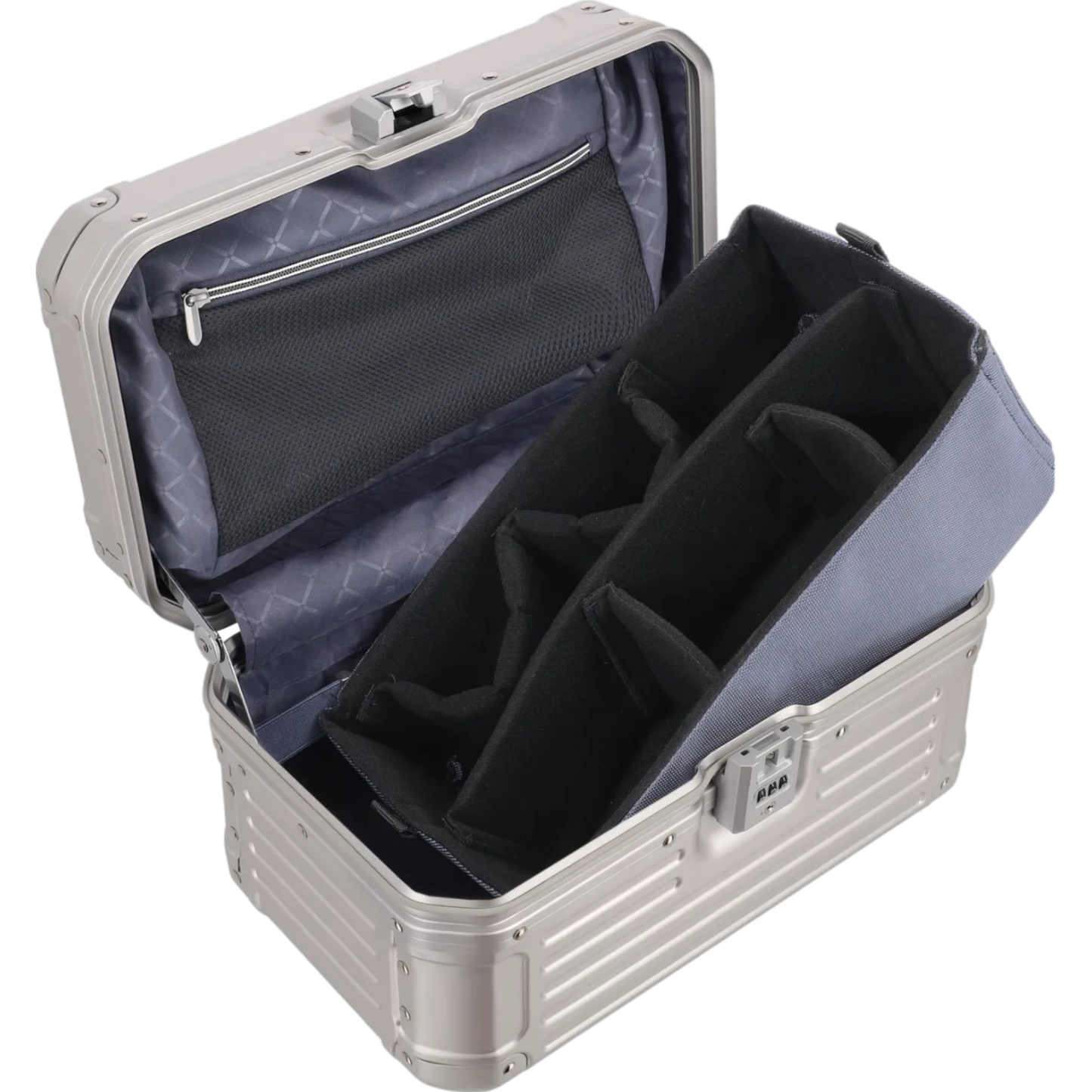 Travelite Next  Beautycase aus Aluminium 38 cm -Silber KOFFER-PLUS.COM