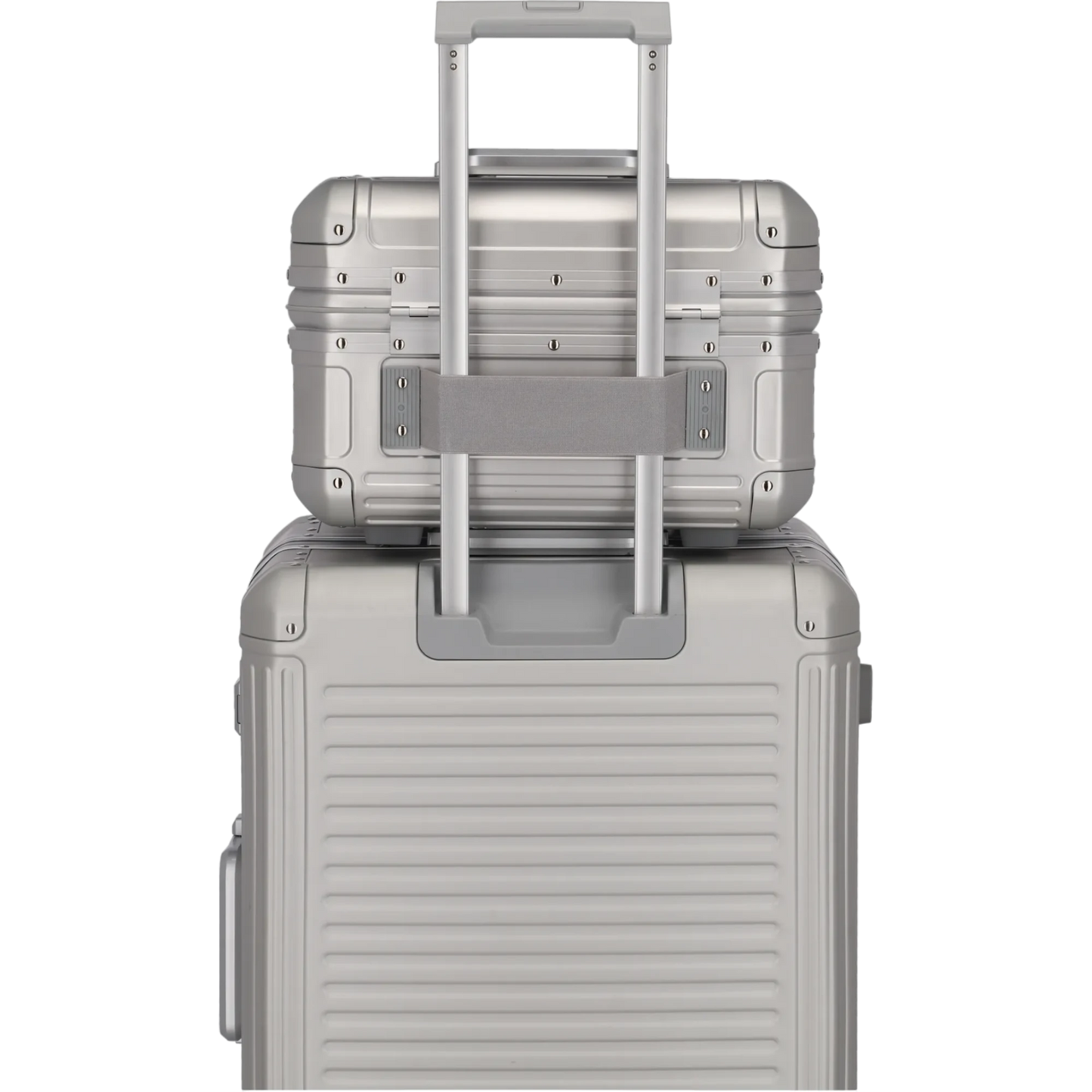 Travelite Next  Beautycase aus Aluminium 38 cm -Silber KOFFER-PLUS.COM