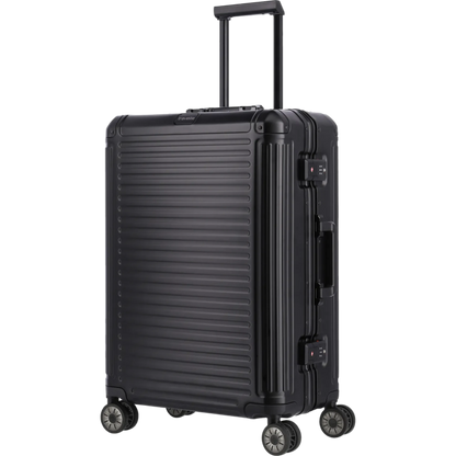 Travelite Next  4-Rollen-Trolley aus Aluminium M 67 cm -Schwarz KOFFER-PLUS.COM