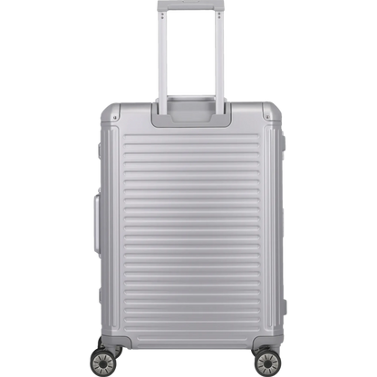 Travelite Next  4-Rollen-Trolley aus Aluminium M 67 cm -Silber KOFFER-PLUS.COM