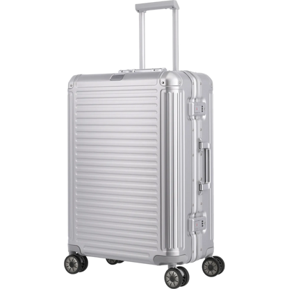 Travelite Next  4-Rollen-Trolley aus Aluminium M 67 cm -Silber KOFFER-PLUS.COM