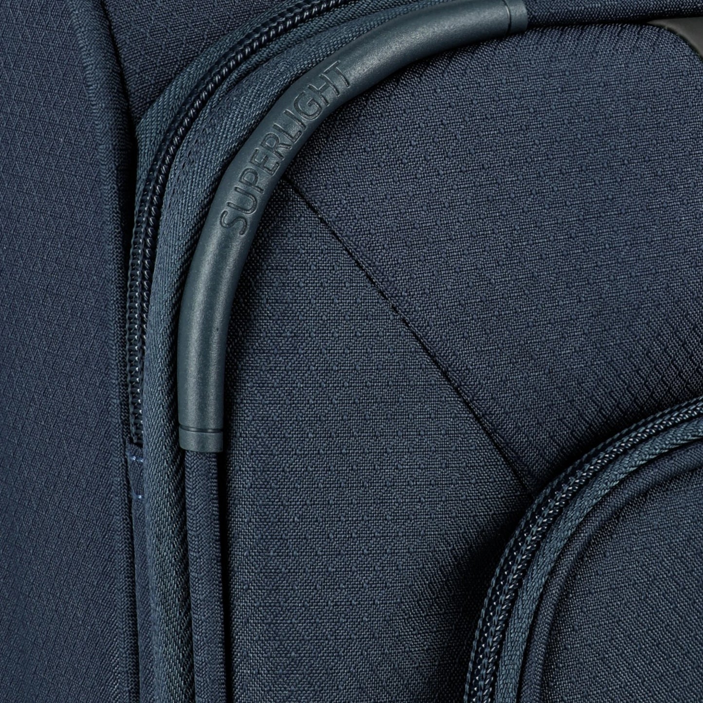 Travelite Skaii 4-Rollen-Bordtrolley S 55 cm -Navy