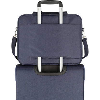 Travelite Miigo Bordtasche / Umhängetasche 40 cm -Tiefseeblau KOFFER-PLUS.COM