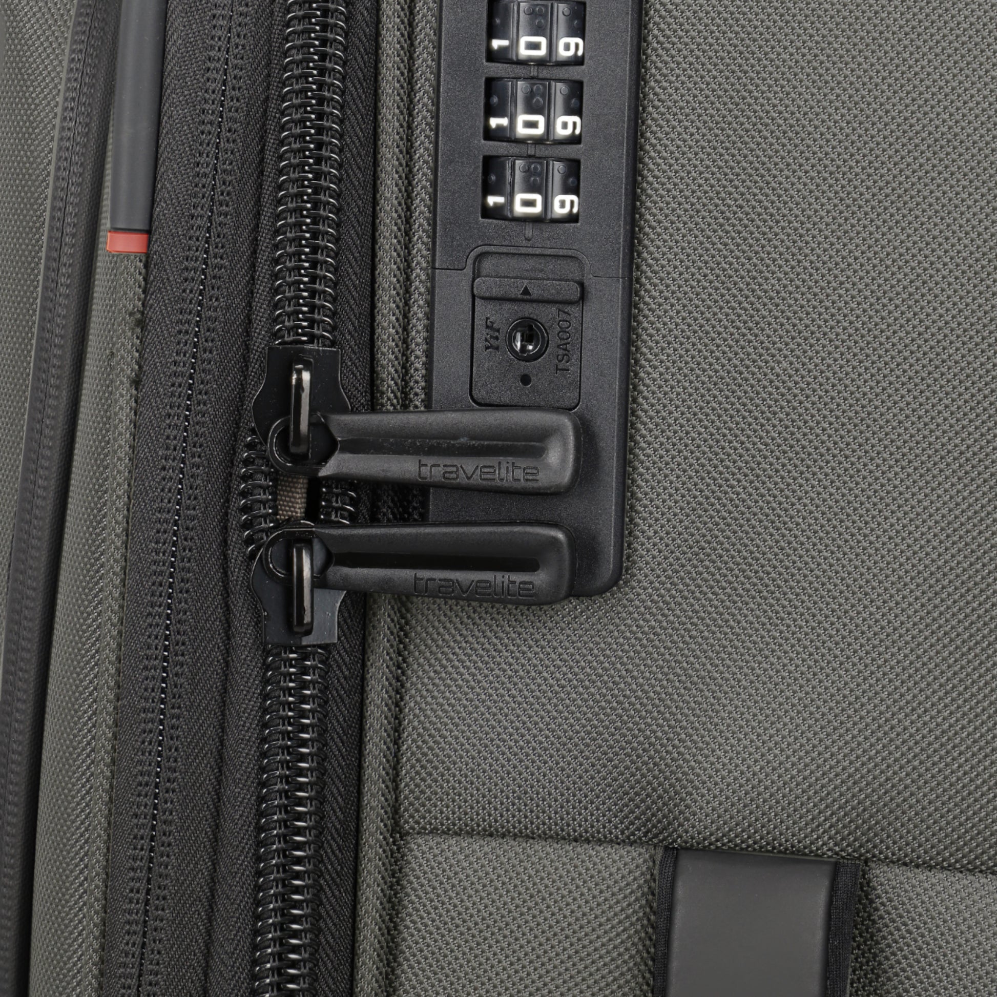 Travelite Crosslite 4-Rollen-Kabinentrolley S erw. 55 cm -Oliv KOFFER-PLUS.COM