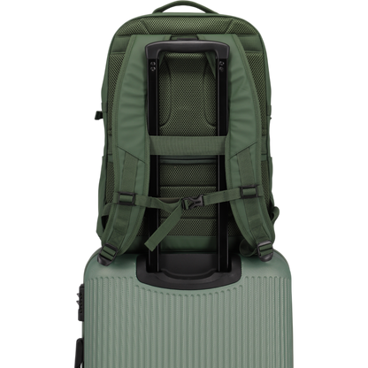 Travelite Basics Rucksack mit Laptopfach 48 cm -Oliv