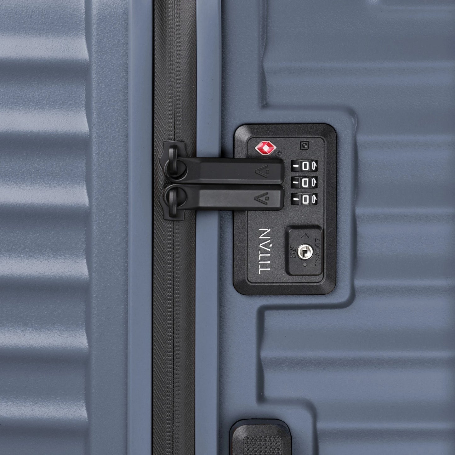 TITAN UPGRADE 4-Rad-Kabinentrolley S 55 cm -Midnight Blue